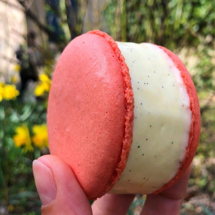 Macaron is-sandwich